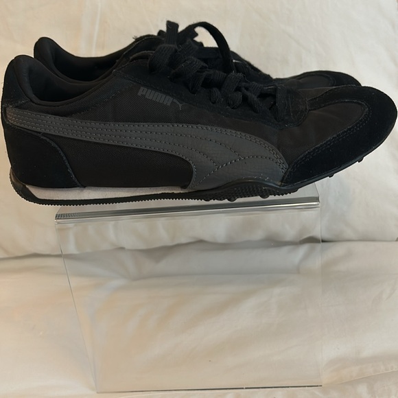 Women’s Puma sneakers, black , size 6.5 US - Picture 8 of 8